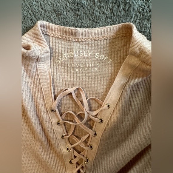 Light Pink Lace Up Long Sleeve - Picture 2 of 2